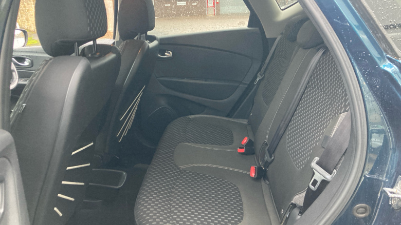 Renault Captur 1.5 dCi 90 Dynamique S Nav 5dr EDC Diesel Hatchback